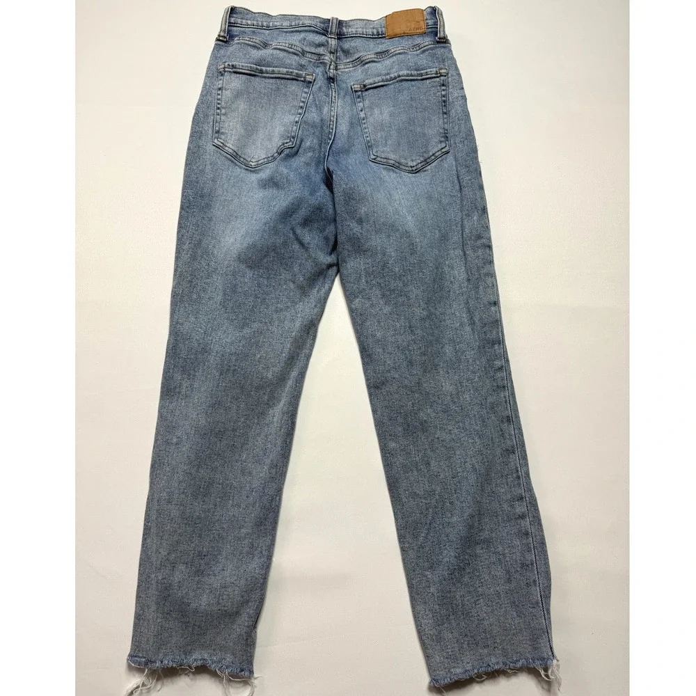 Aeropostale Distressed‎ Mom Jeans Ripped Denim High Rise Light Wash Women's - Picture 2 of 4